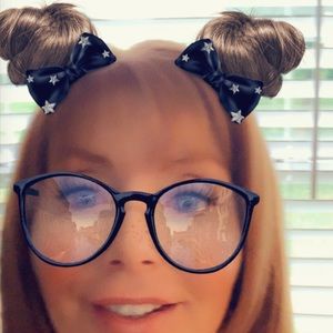 Meet your Posher, Joan